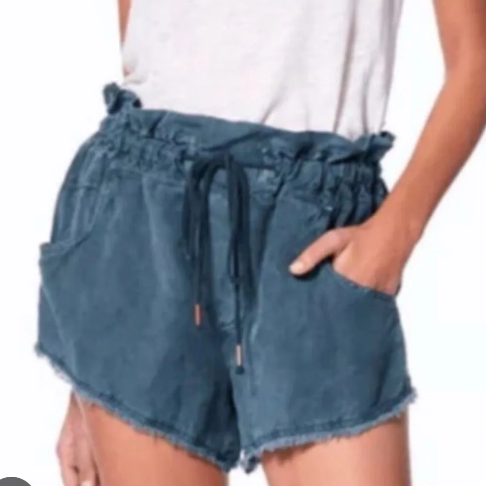 Young Fabulous & Broke YFB Green linen blend drawstring Shorts women’s small - Picture 12 of 15